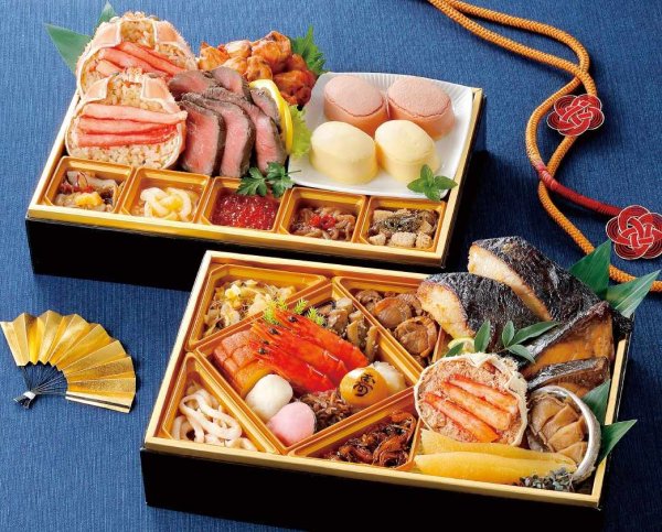 画像1: 函館朝市膳　２段重　※数量限定※　12/10まで５パーセント割引 (1)